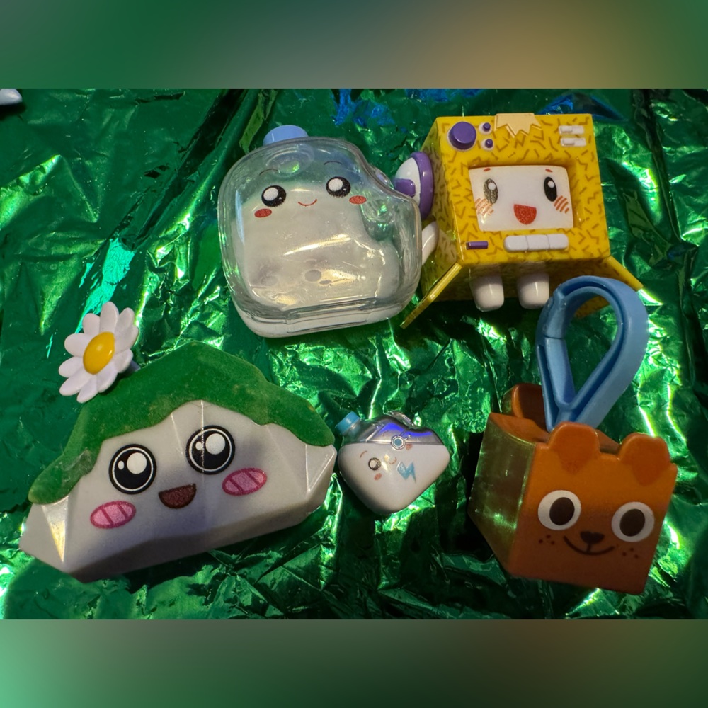 Boxy ULTRA RARE toy figures Lankybox Milk jug, Dj Boxy, Rocky, mini milk jug
